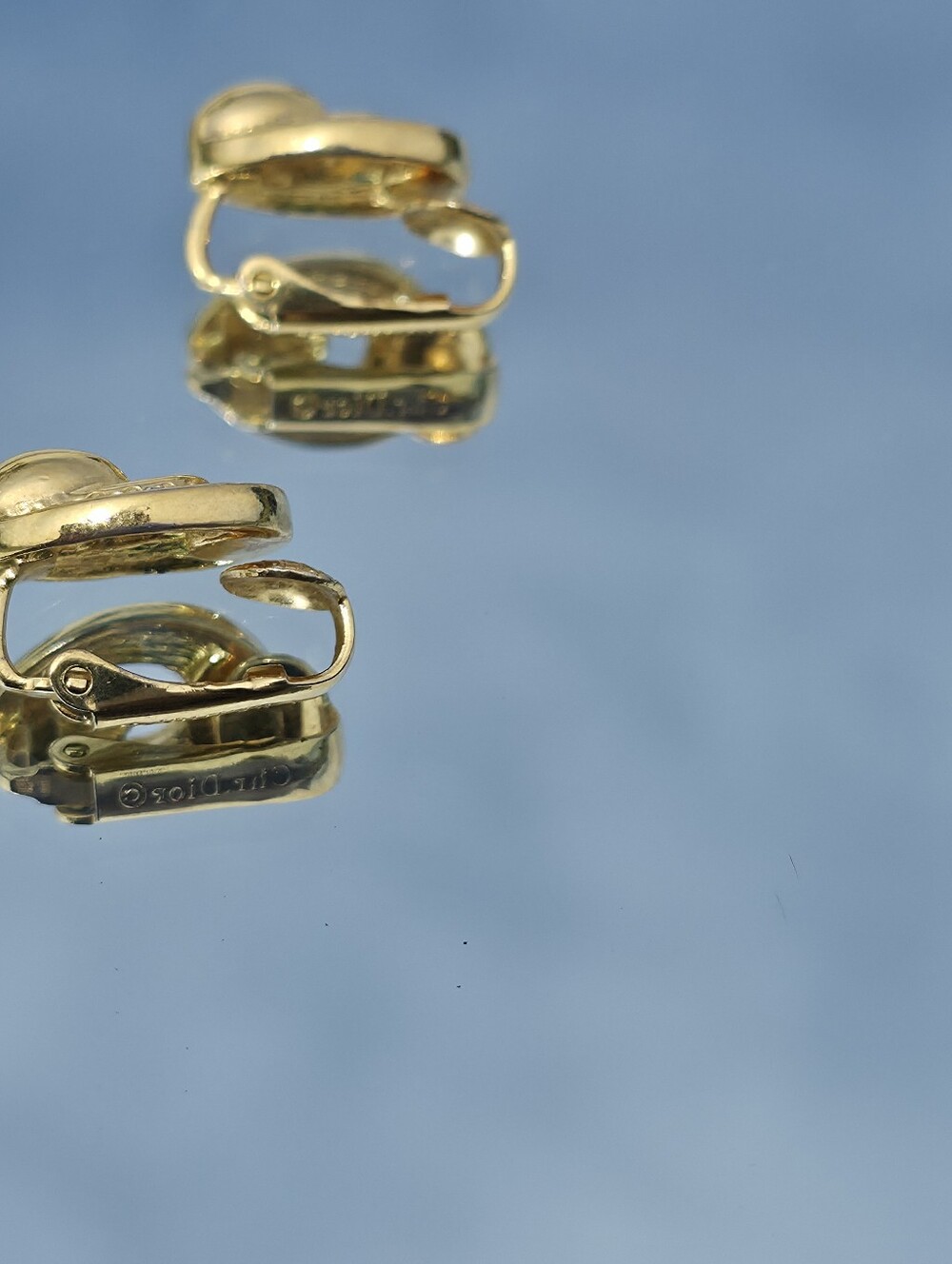 Authentic Vintage Christian Dior Gold Tone Rhinestone Clip-On Earrings - Picture 14 of 14